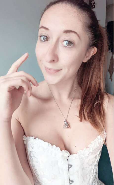 Ellie Hayden porn model gallery