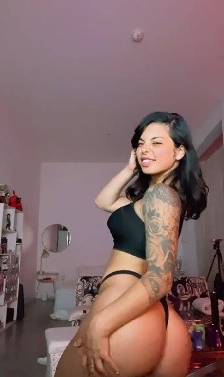 Gina Valentina pornstar erotic galleries