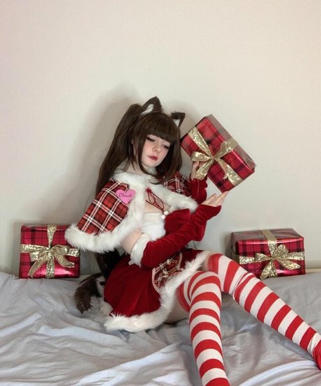 Realfrogg pornographic model img