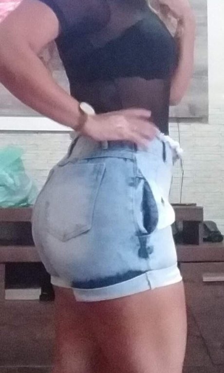 Soninha Coroa model perfect img