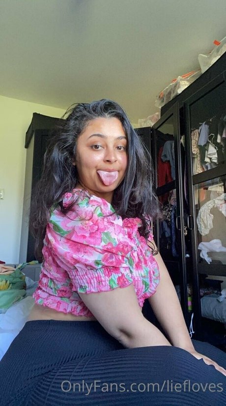 Liefloves model hd pictures