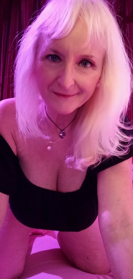 monicutex2 pornstar beautiful image