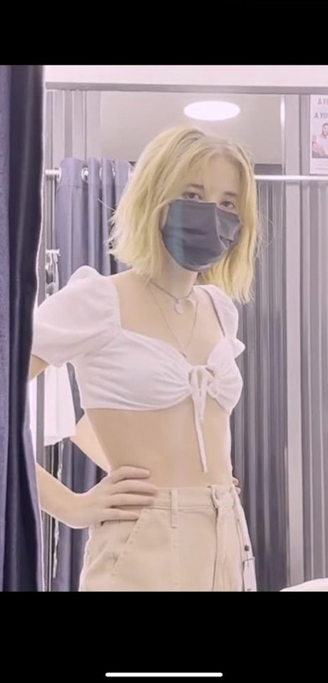 Thaiga star pornographic image