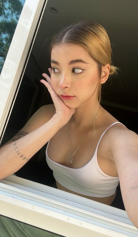 Thaiga star sex photos