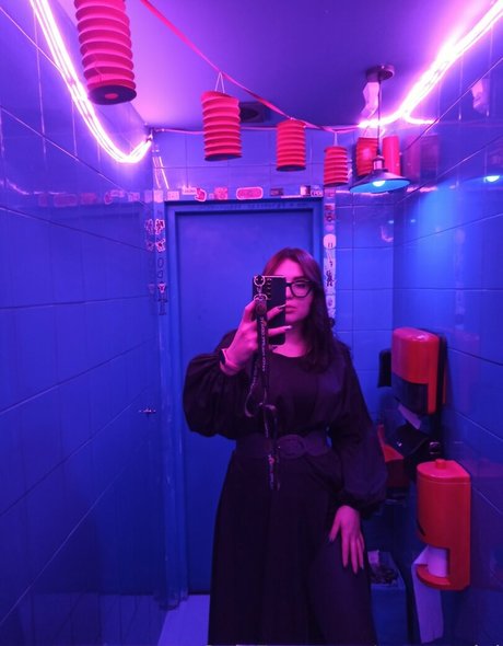 mermariel pornstar naked pic