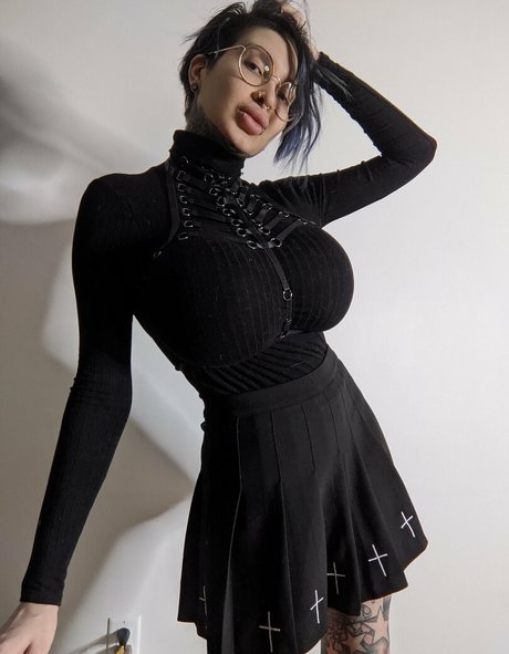 arianestamour star hd archive