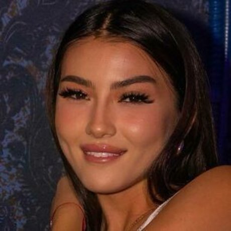 alexxjohns high quality model img