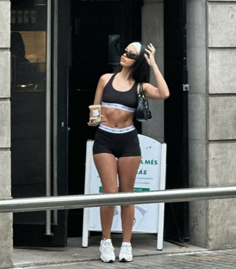 Wolfiecindy sexy model archive