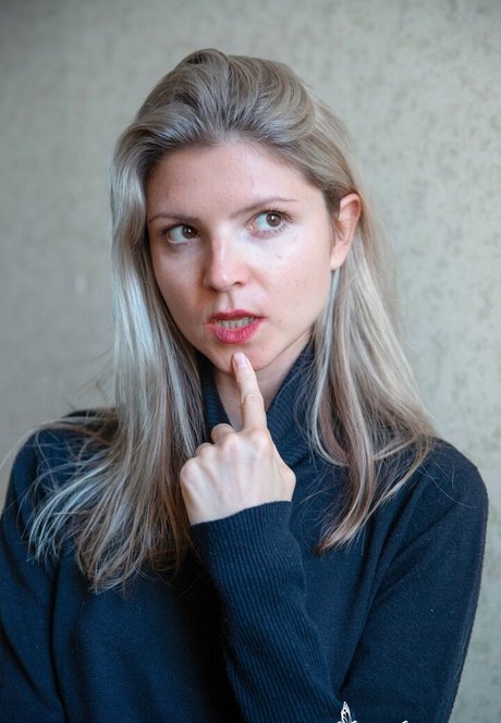 Gina Gerson Profile pic