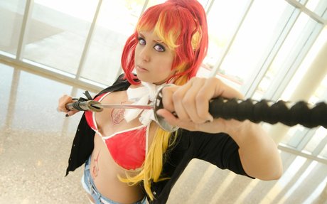 Khainsaw pornographic star photos