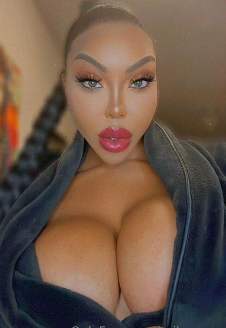 erikayrose xxx actress gallery