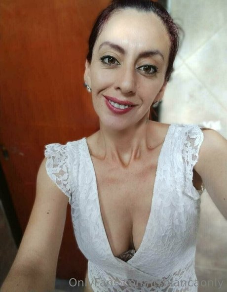 itsbiancaonly star beautiful pictures