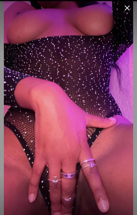 Alenaxairi pornstar pretty images