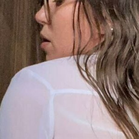 Tais Holz Schimelpfenig beautiful star image