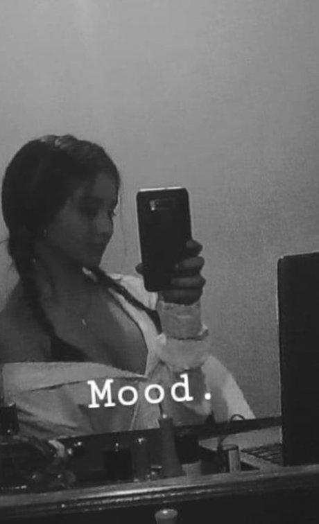 Olivia Samantha model xxx pictures