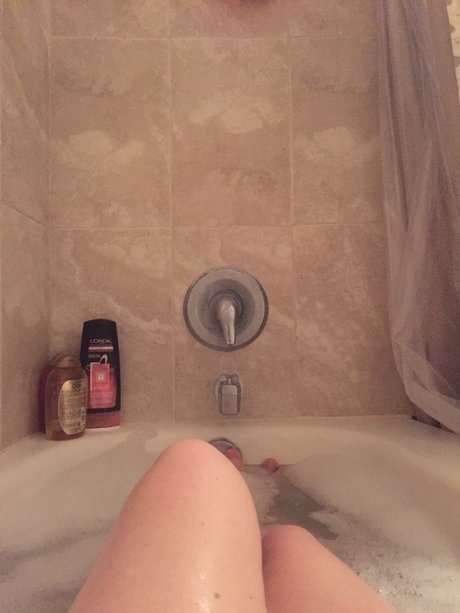 Olivia Grace naked pornstar pictures