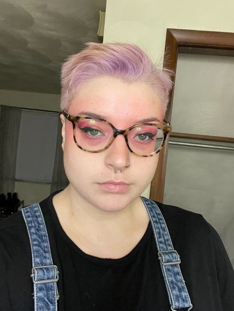 Olive Fray pornstar erotic pictures