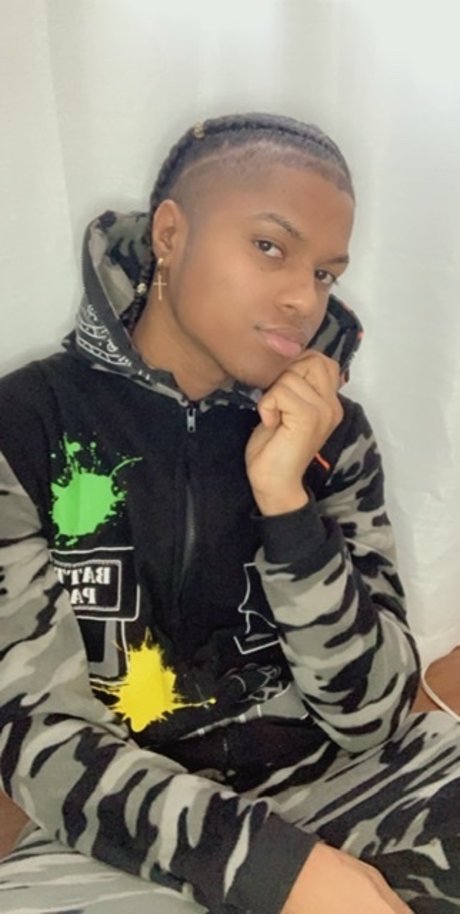 OfficialMikey242 sex star photo