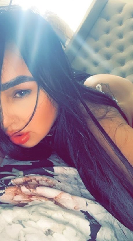 Official elaiine free star image