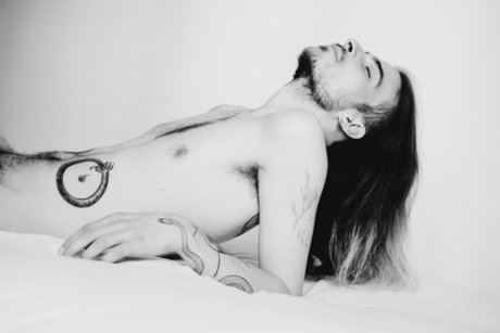 NyxTM naked pornstar img