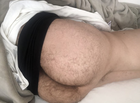 exhibitchinnyc naked actress image