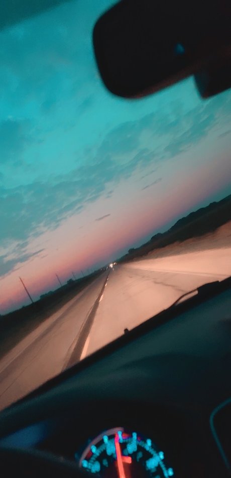 MetalNlace pretty actress pictures