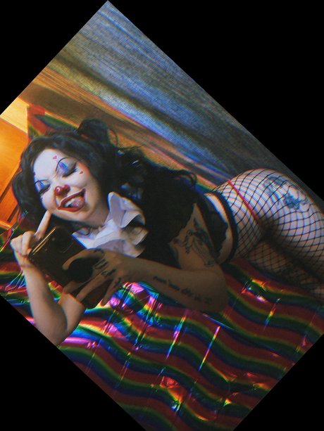 Nova Ma lle top model pics