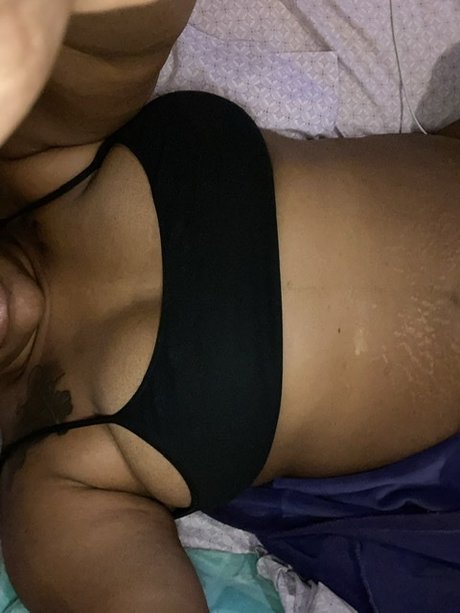 Nola Symoan nice pornstar pic