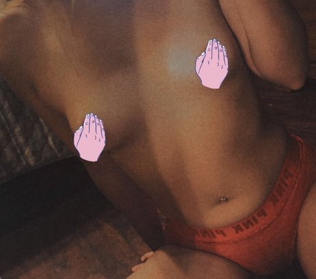 NoFaceQueen erotic pornstar gallery