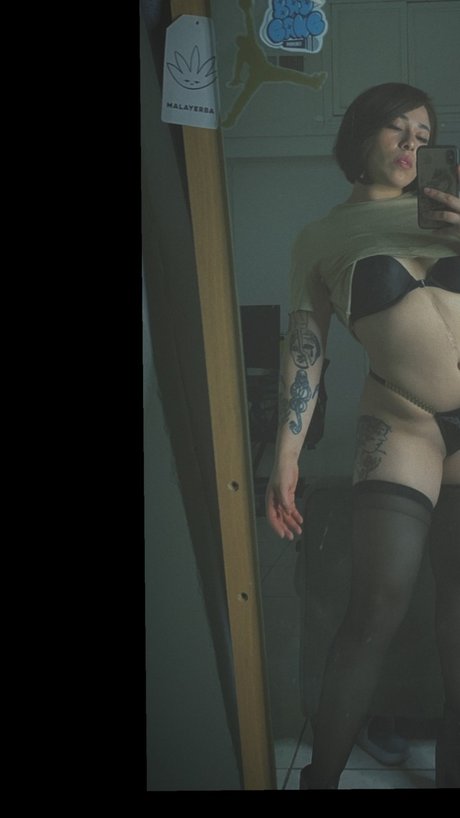 Ely art actress images