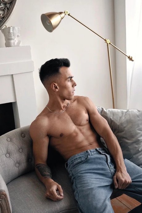 NikoLis hd pornstar galleries