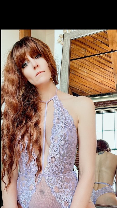 Nikki Diaz model exclusive photos