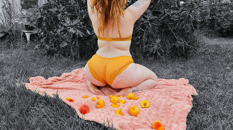 _PeachyPinup_ nudes pornstar pic