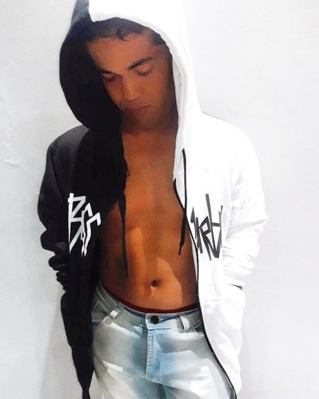 Peque oCojudo erotic pornstar gallery