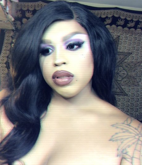 Paris LuRux xxx actress archive