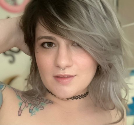 Paige Wrynn free model img