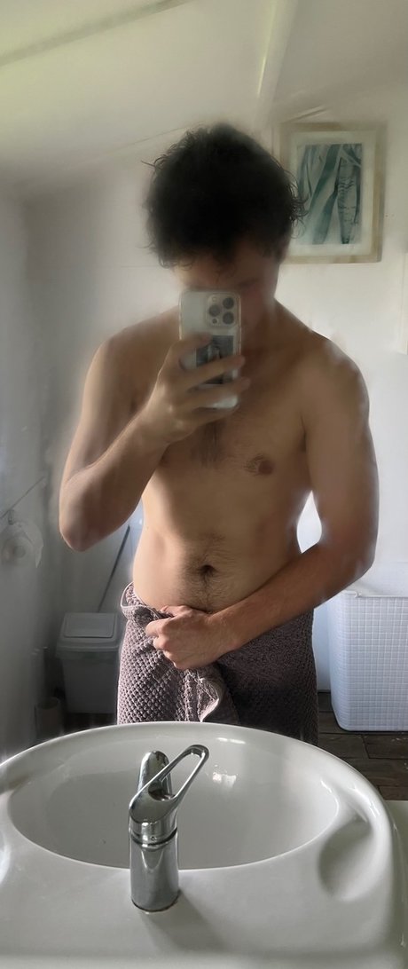 Owen Dutton adult actress pictures