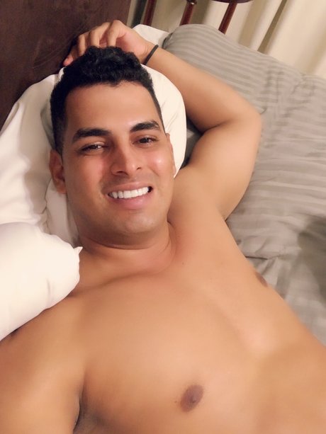 oscar enrique Casta eda rosales pornstar photo