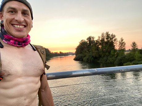 Bryan Ross art actress pictures