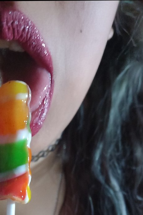 Plegarias2 model nice pictures