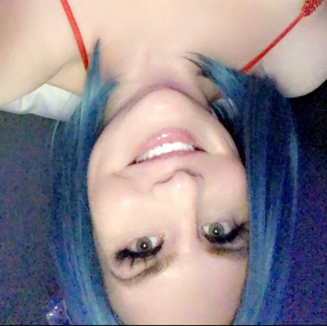 Pixie Love adult actress picture