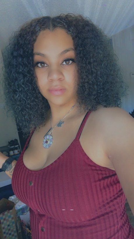 Elaine Nedd star top galleries