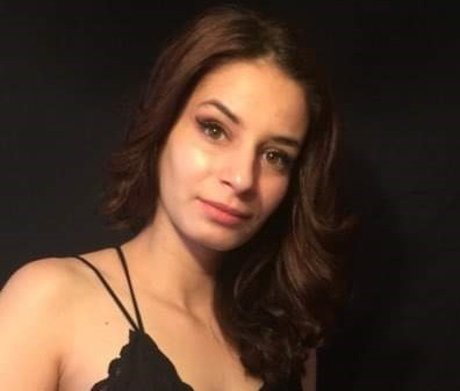 Rachele perfect actress img