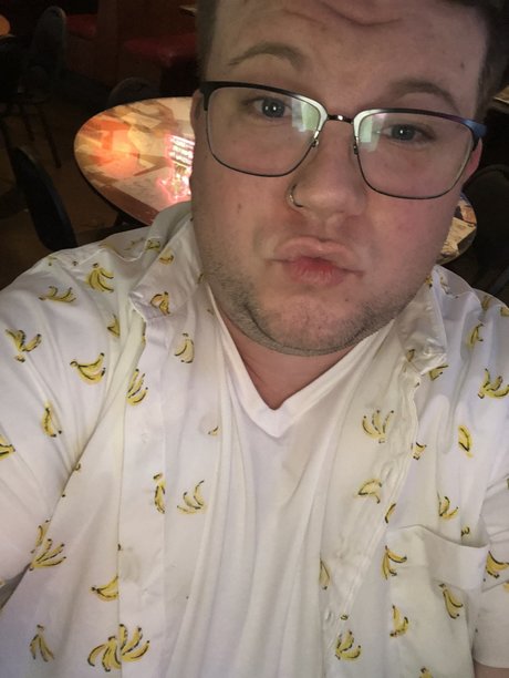 QueenofPDX adult actress image