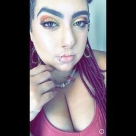 Queen Ma pornstar nude galleries