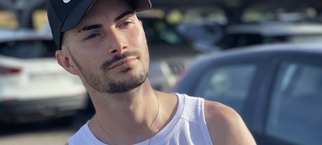 RENP erotic model img