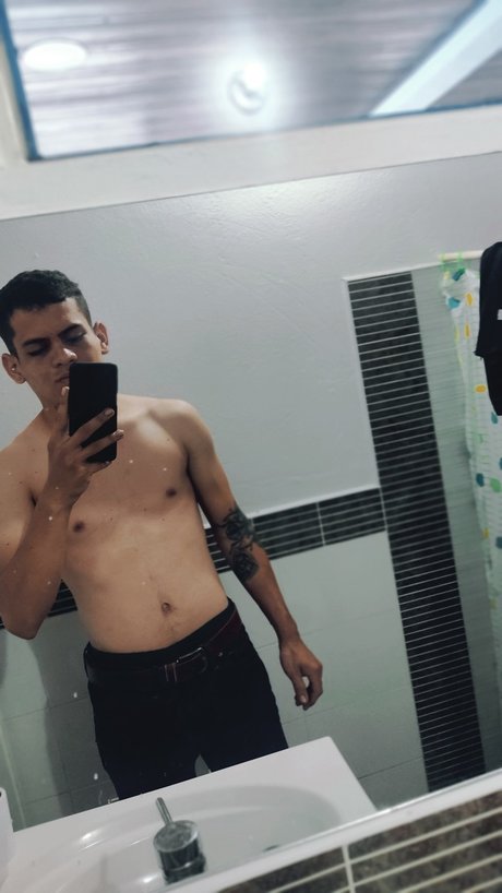 Luis Puentes pornstar beautiful photos