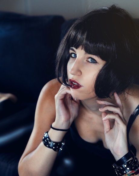 Psychedelica star erotic images