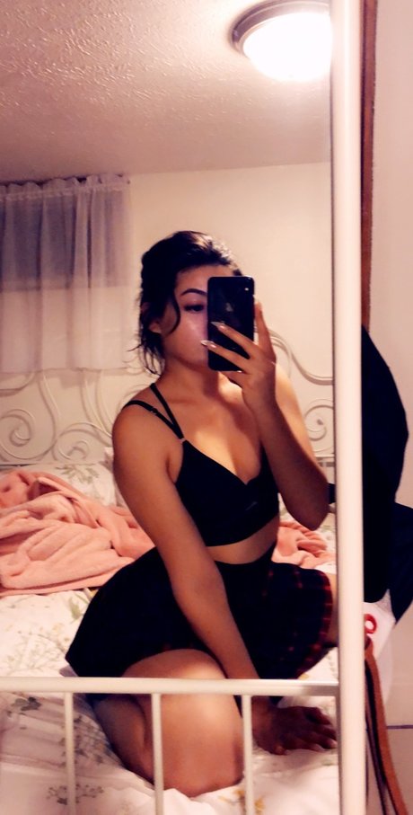 Daisy Zavala model perfect photos