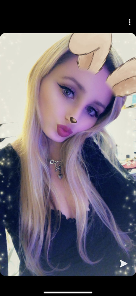 Princess Bee star xxx galleries